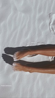 Isabelle Mathers feet photo 18