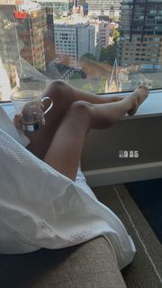 Isabelle Mathers feet photo 8