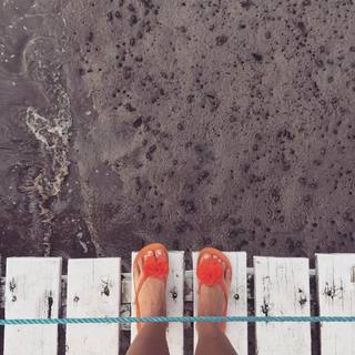Isadora Cruz feet photo 1