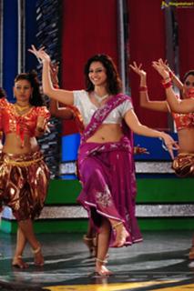 Isha Chawla feet photo 14