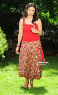 Isha Chawla feet photo 13