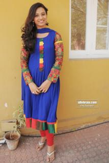Isha Chawla feet photo 7