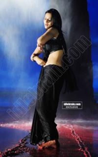 Isha Chawla feet photo 16