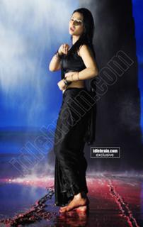 Isha Chawla feet photo 14