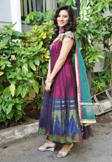 Isha Chawla feet photo 8