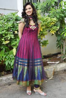 Isha Chawla feet photo 13