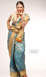 Isha Chawla feet photo 16