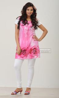 Isha Chawla feet photo 16