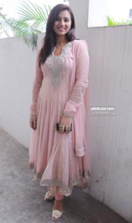 Isha Chawla feet photo 20