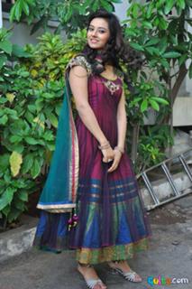 Isha Chawla feet photo 7