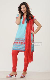 Isha Chawla feet photo 8