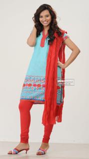 Isha Chawla feet photo 6
