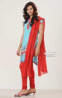 Isha Chawla feet photo 3