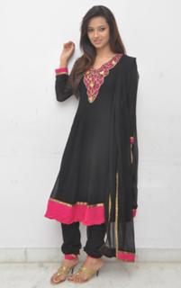 Isha Chawla feet photo 20