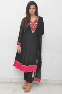 Isha Chawla feet photo 16