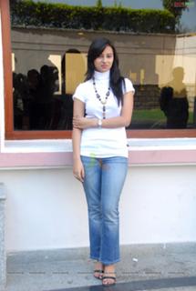 Isha Chawla feet photo 1