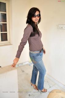 Isha Chawla feet photo 11