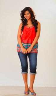 Isha Chawla feet photo 16