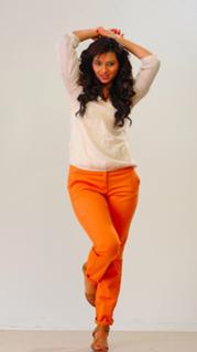 Isha Chawla feet photo 4