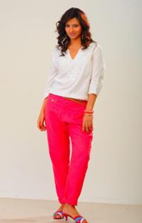 Isha Chawla feet photo 18