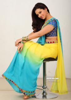 Isha Chawla feet photo 13
