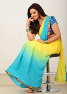 Isha Chawla feet photo 12