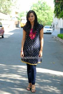 Isha Chawla feet photo 2
