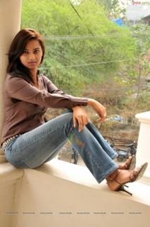 Isha Chawla feet photo 13