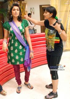 Isha Koppikar feet photo 1
