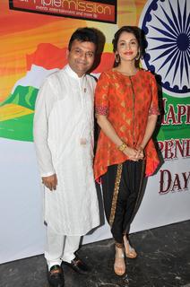 Isha Koppikar feet photo 16