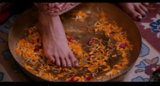 Isha Koppikar feet photo 16