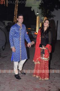 Isha Koppikar feet photo 8