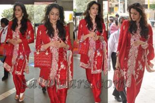 Isha Koppikar feet photo 4