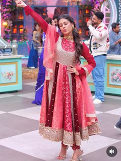 Isha Malviya feet photo 2