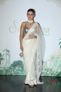 Isha Malviya feet photo 15