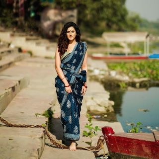 Isha Rikhi feet photo 8