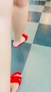 Isha Rikhi feet photo 7
