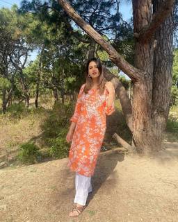 Isha Rikhi feet photo 3