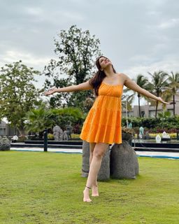 Isha Rikhi feet photo 2