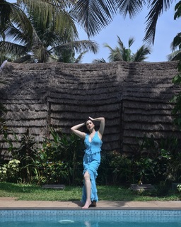 Isha Rikhi feet photo 18