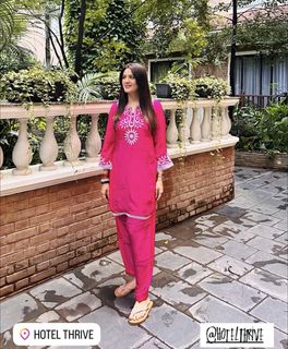 Isha Rikhi feet photo 14