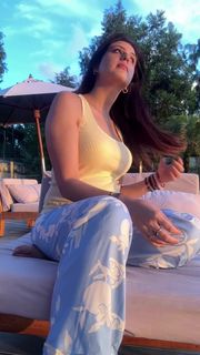 Isha Rikhi feet photo 8