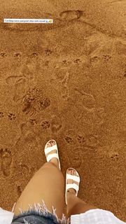 Isha Rikhi feet photo 17