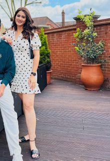 Isha Rikhi feet photo 13