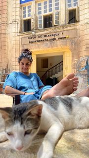 Isha Talwar feet photo thumbnail