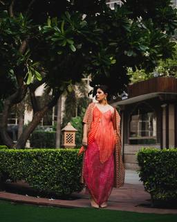 Isha Talwar feet photo thumbnail