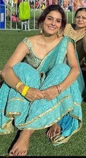 Isha Talwar feet photo thumbnail