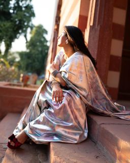Isha Talwar feet photo thumbnail