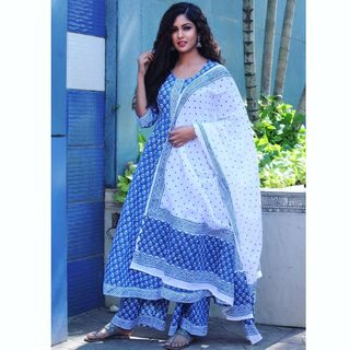 Ishita Dutta feet photo 9