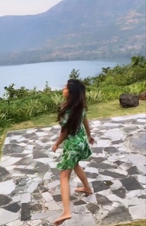 Ishita Dutta feet photo 19